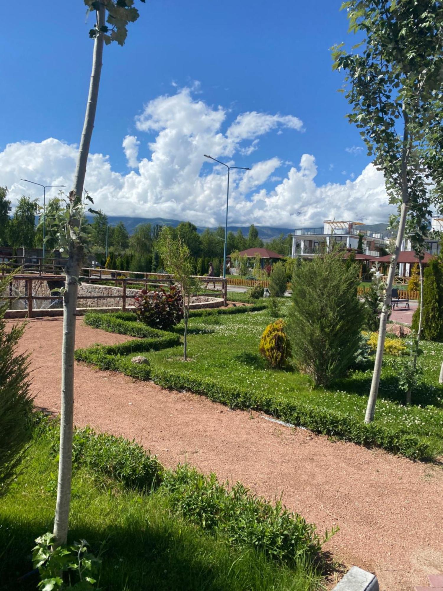 Таунхаус В Baytur Resort 博斯特里 外观 照片